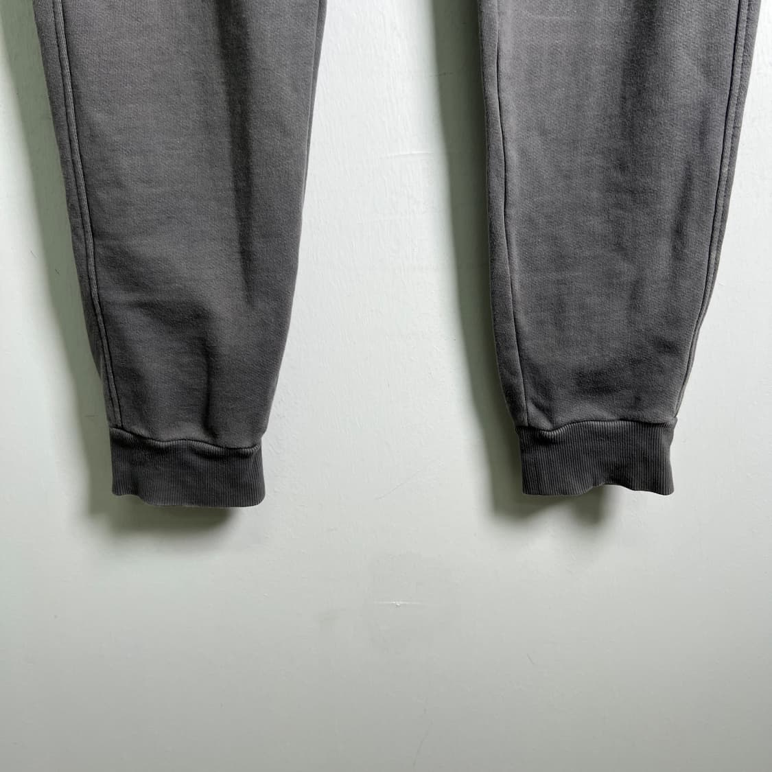 CP컴퍼니 렌즈 카고 조거 팬츠 M 상품이미지5