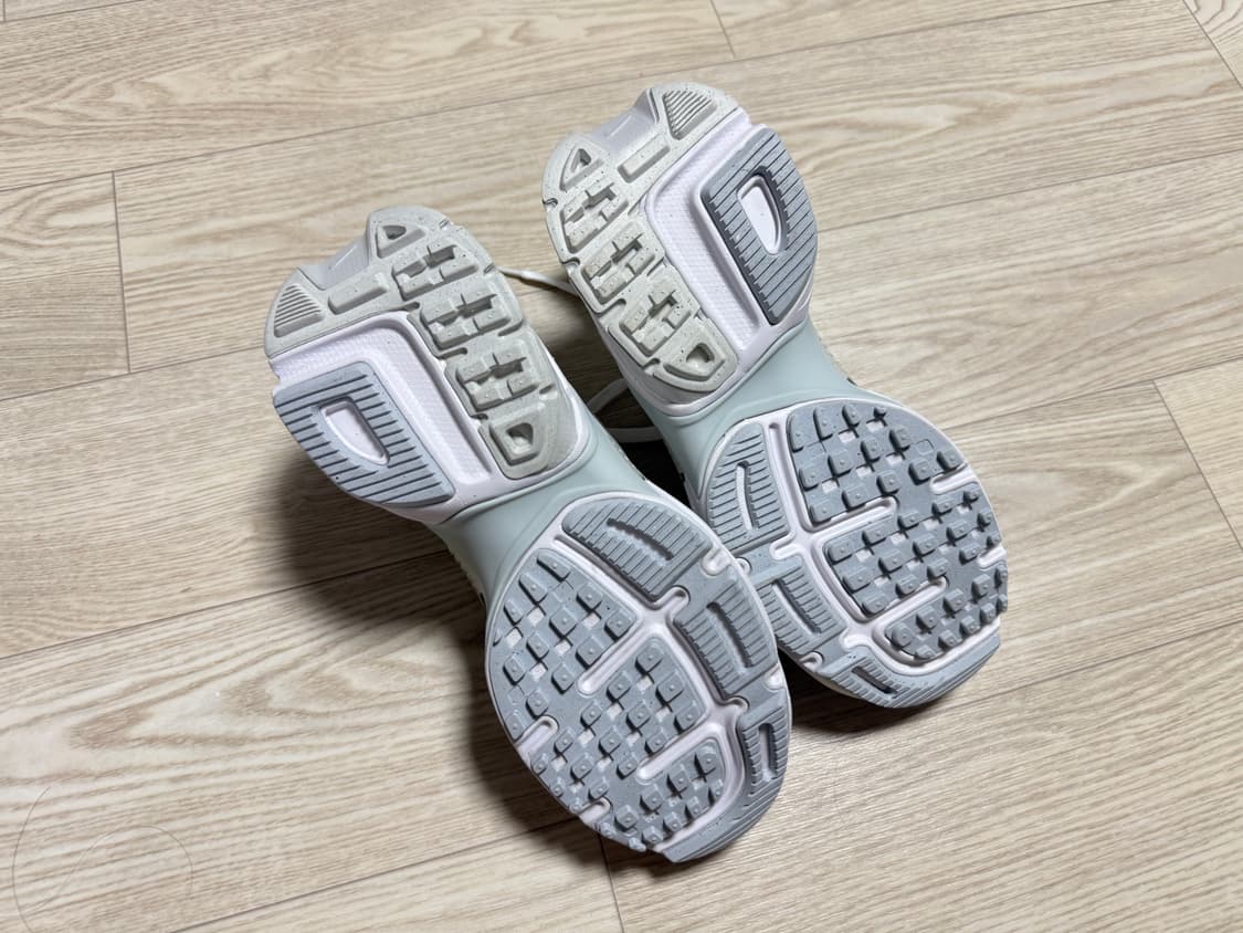 225 / 나이키 v2k 런 운동화 실버 상품이미지7