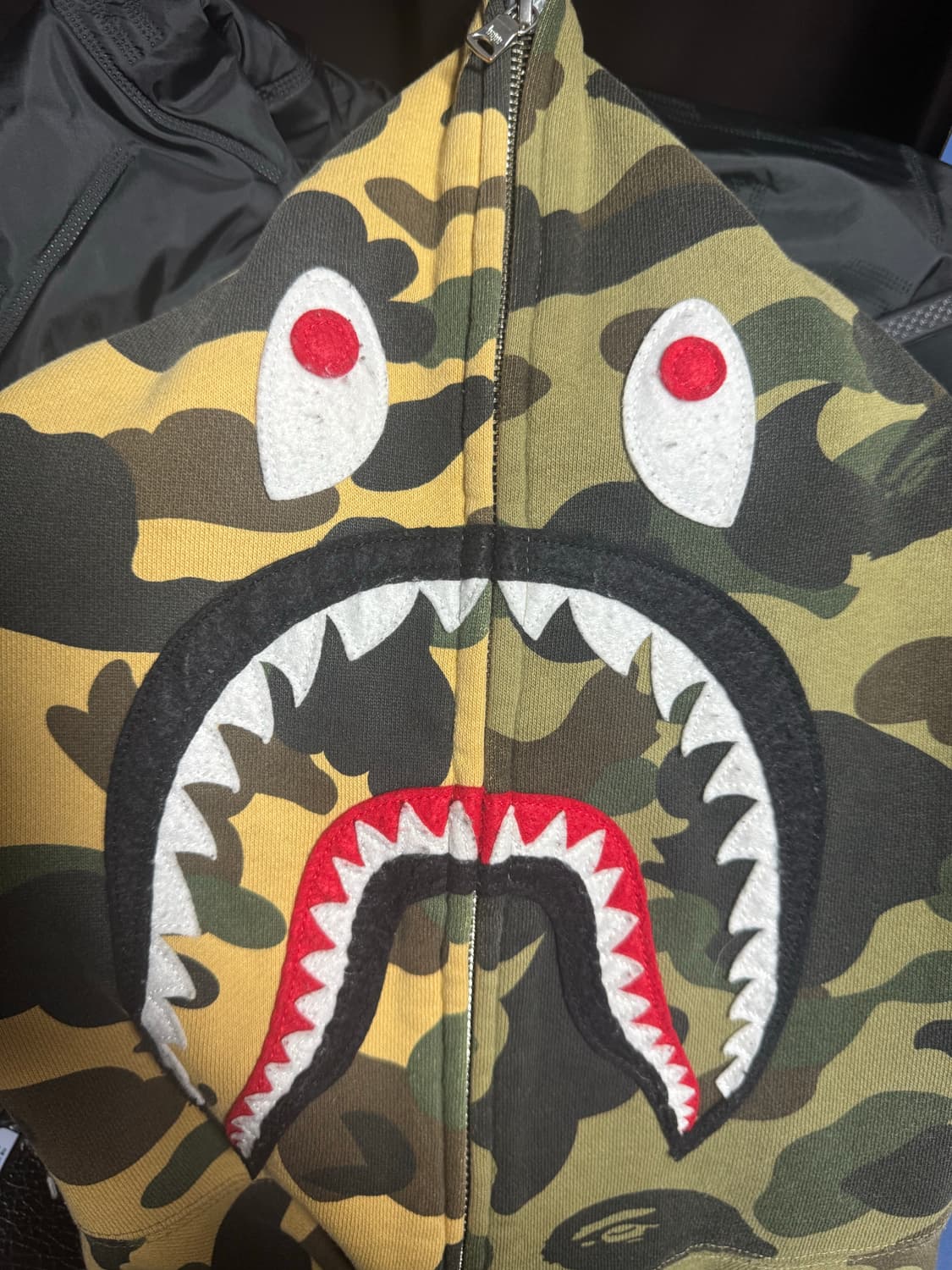 베이프 샤크 후드집업 상품이미지6