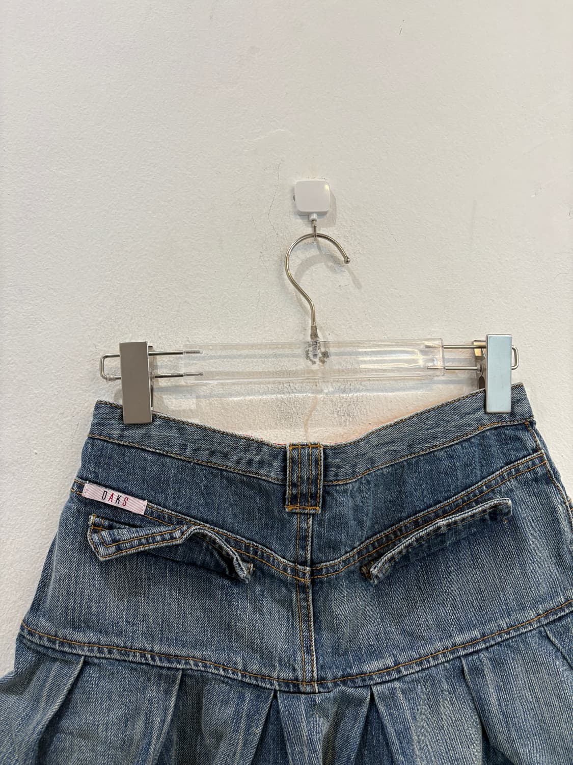DAKS Pleated Denim Mini Skirt 상품이미지7