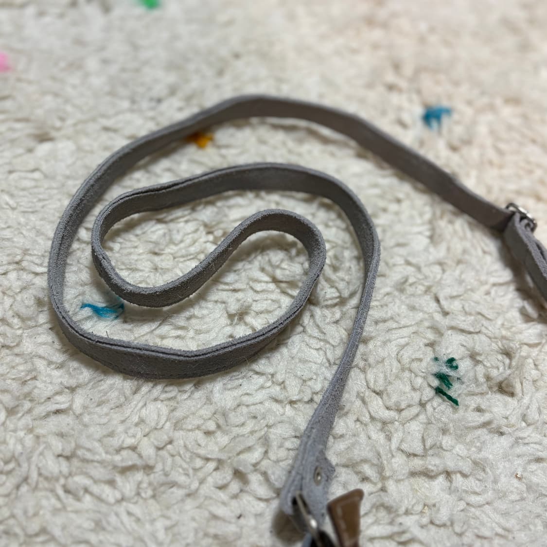 빈티지 스웨이드 핸드메이드  수공예 자수 크로스백 상품이미지3