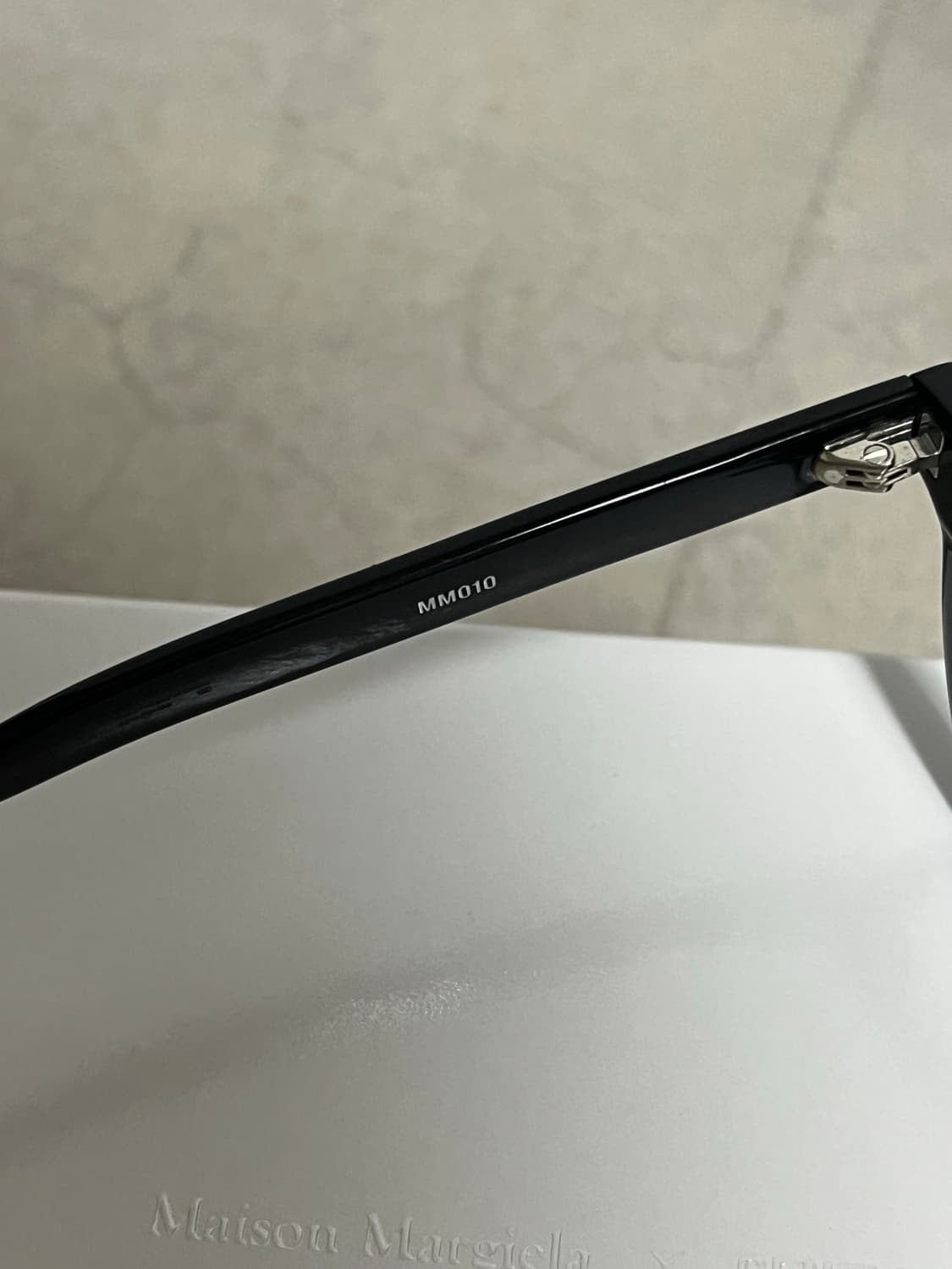 젠틀몬스터 마르지엘라 mm010 블랙 상품이미지6