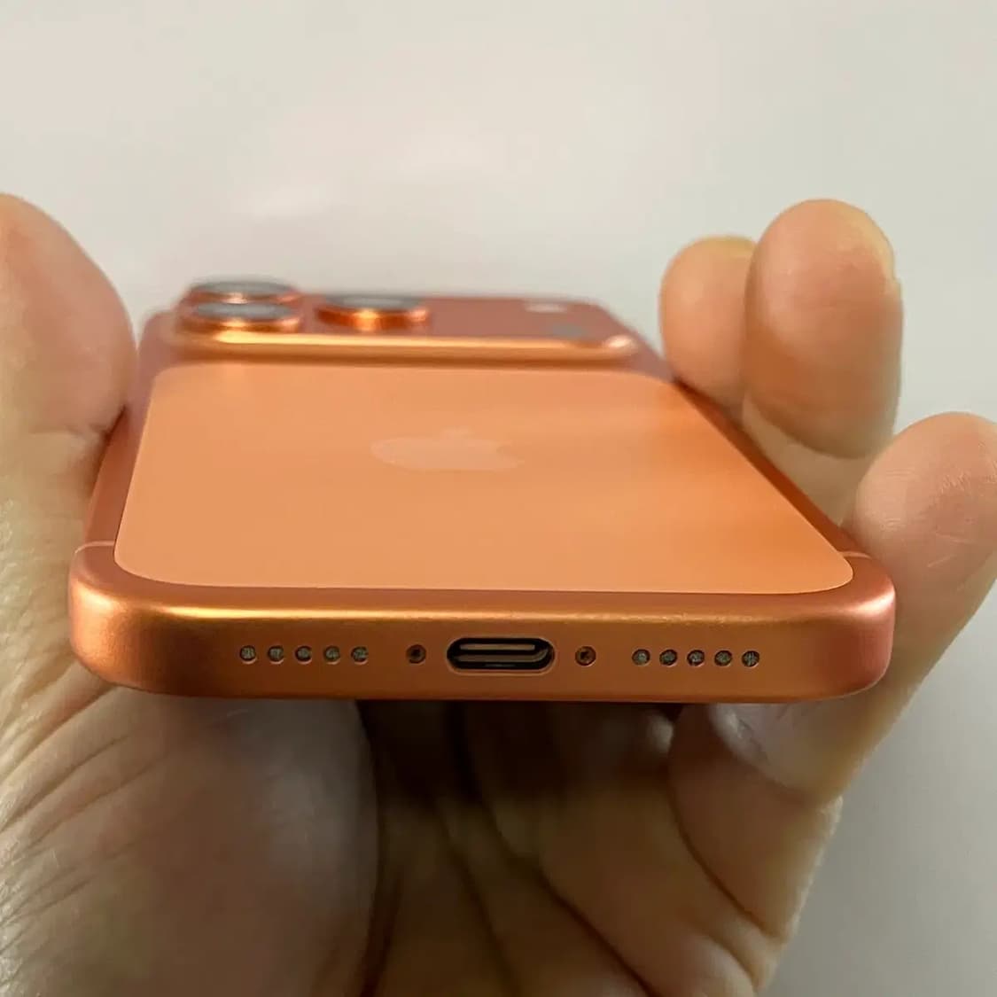 아이폰 17프로 256GB 코스믹 오렌지 자급제 팝니다 상품이미지4