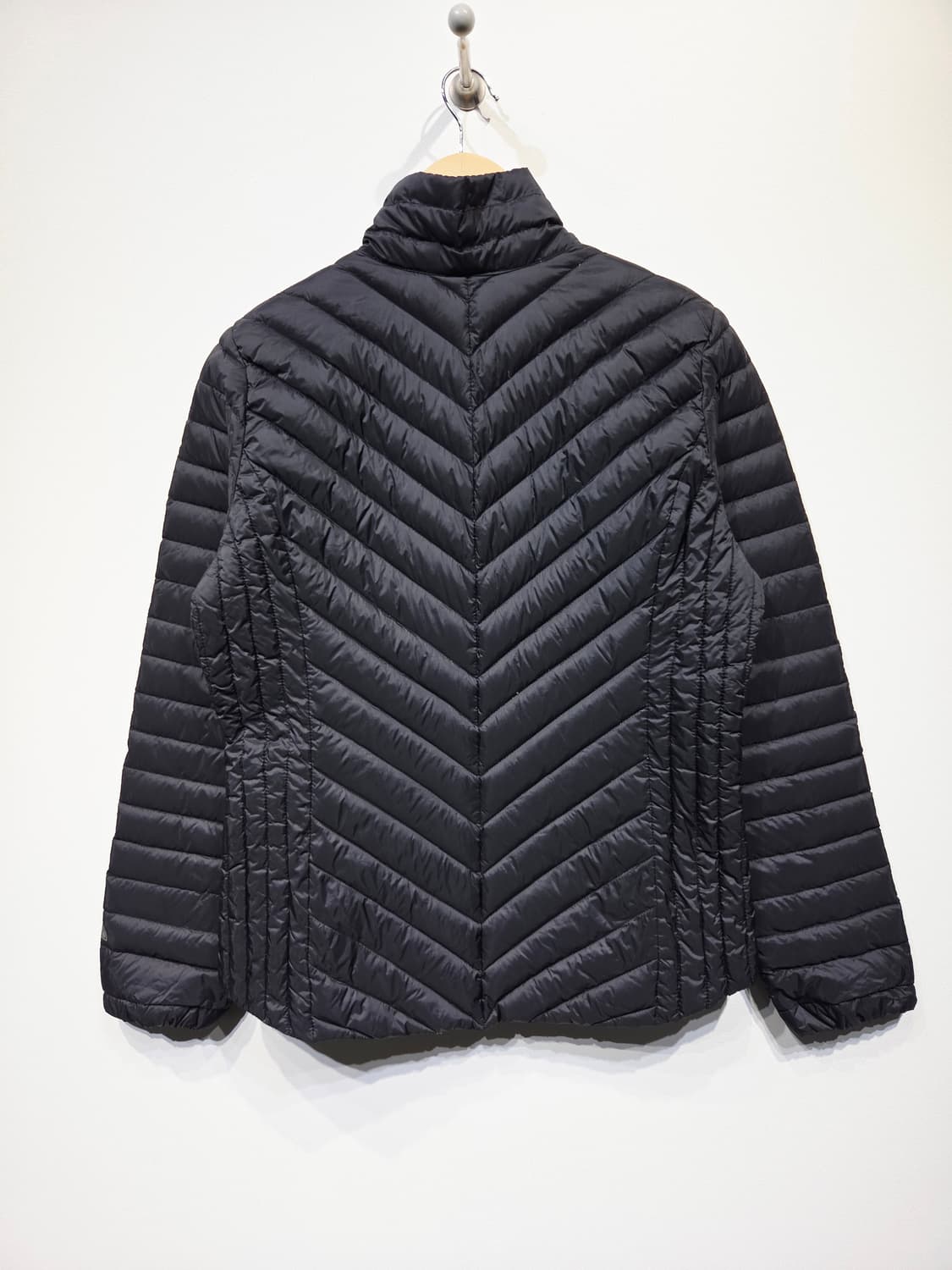 엘레쎄 스포츠 구스다운 경량패딩_95 상품이미지3