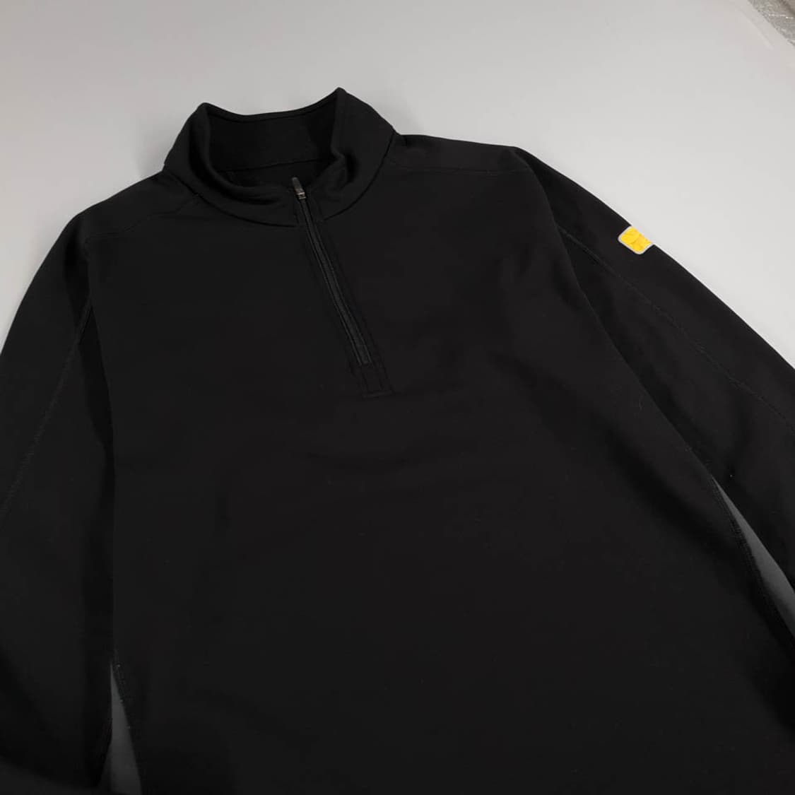 아크테릭스 블랙 그레이 암 로고프린팅 하프집업 반집업  상품이미지4