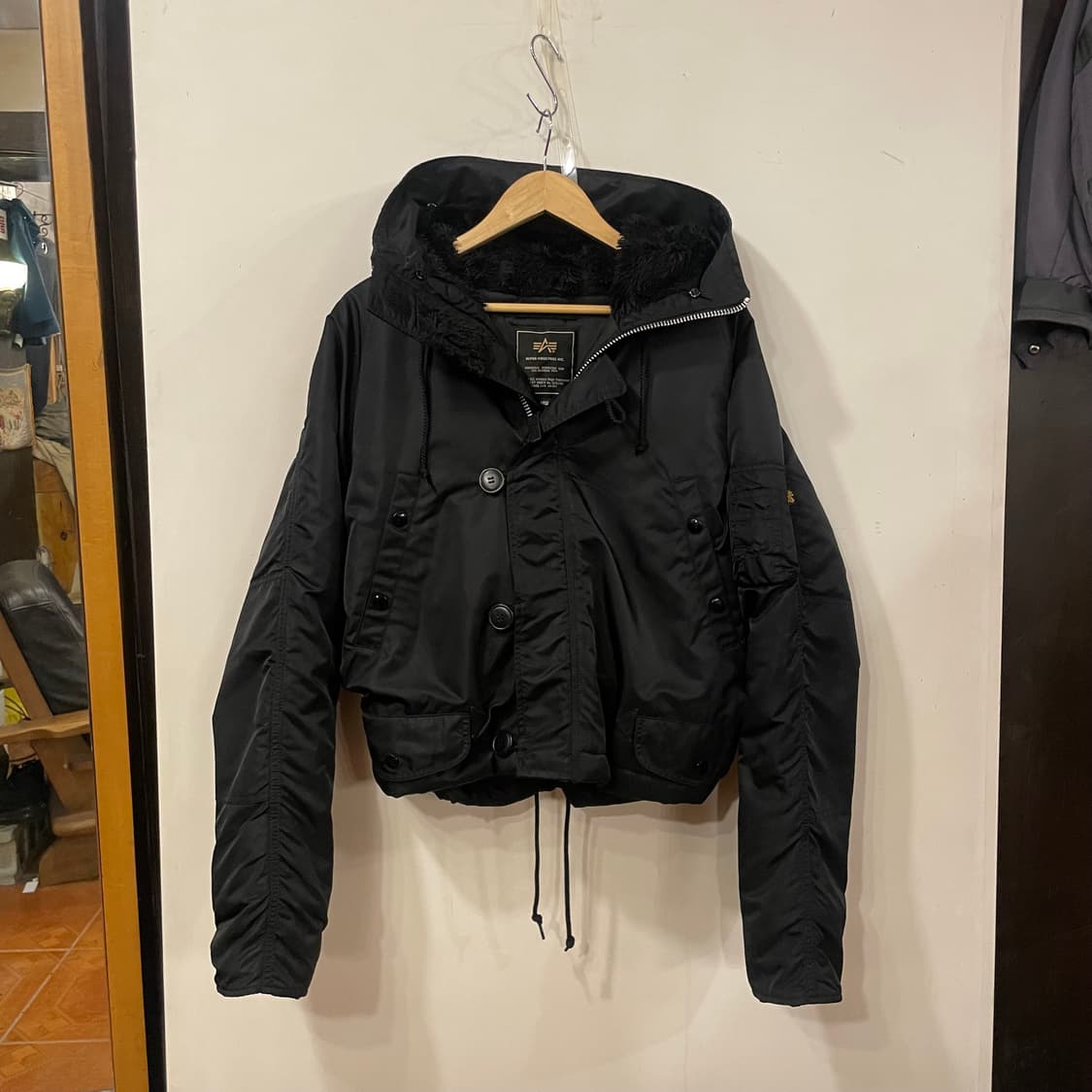 알파인더스트리 리메이크 크롭봄버 XL 상품이미지8