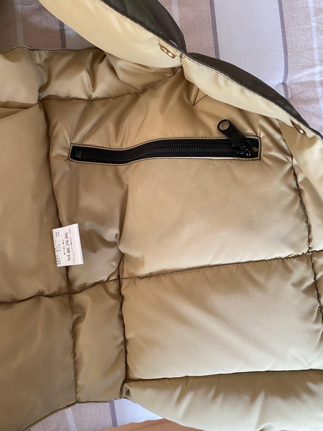 록키 마운틴 페더드 패딩 베스트 팝니다 상품이미지6