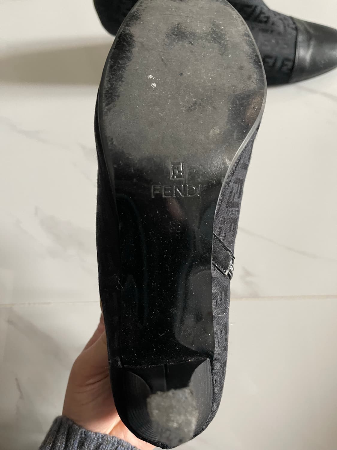 펜디 FF 로고 앵클 부츠 블랙 38 245 상품이미지4