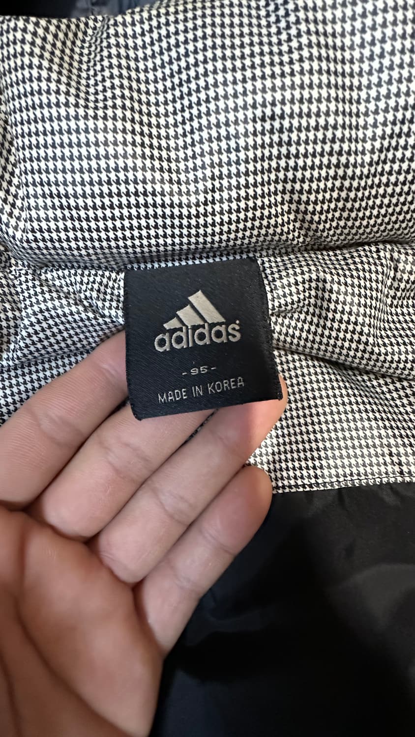 아디다스 블랙 패딩 점퍼 상품이미지6