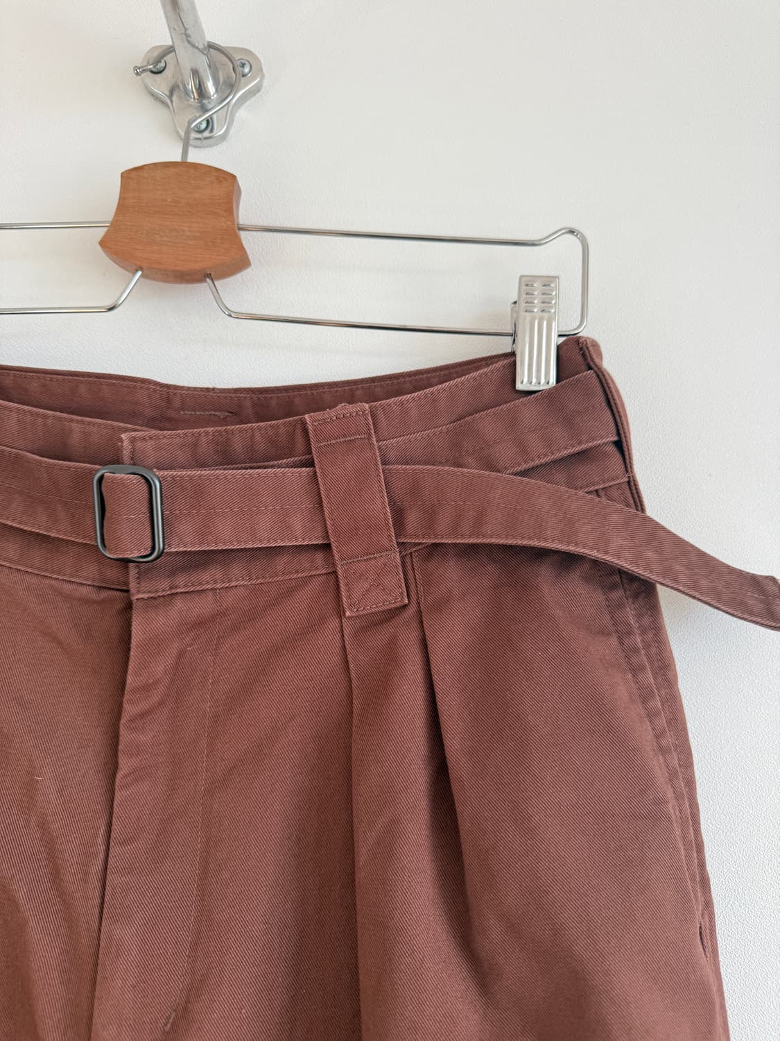 유니클로(UNIQLO) 와일드 벨트 팬츠 상품이미지3