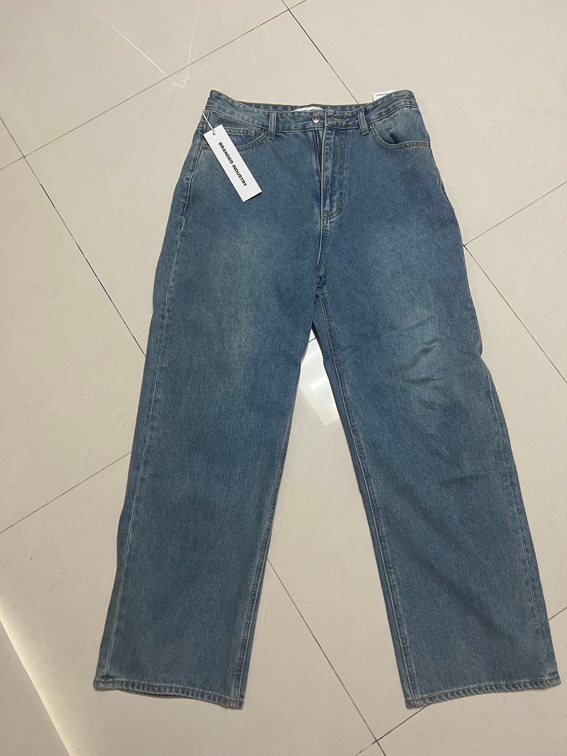 브랜디드 엑스트라와이드 데님 미디엄블루 30 상품이미지1