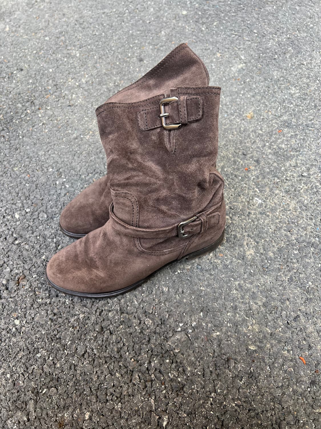 prada 스웨이드 버클 앵클 부츠 상품이미지2