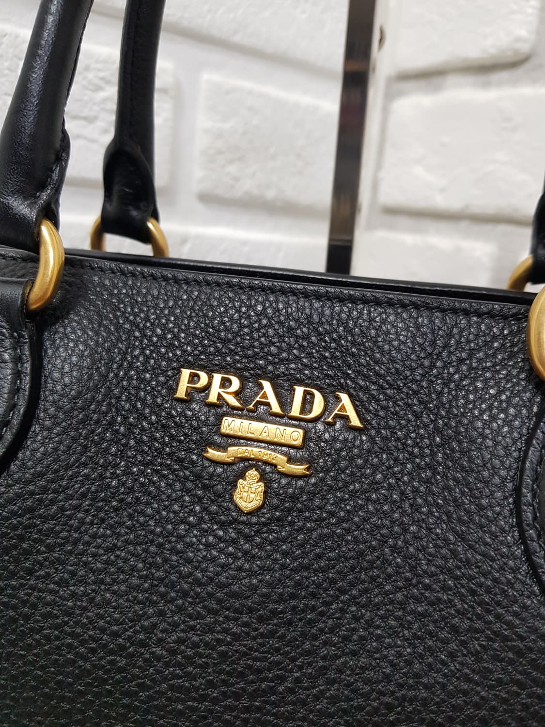 [정품] 프라다 비텔로 피닉스 금장 블랙 토트백 상품이미지3