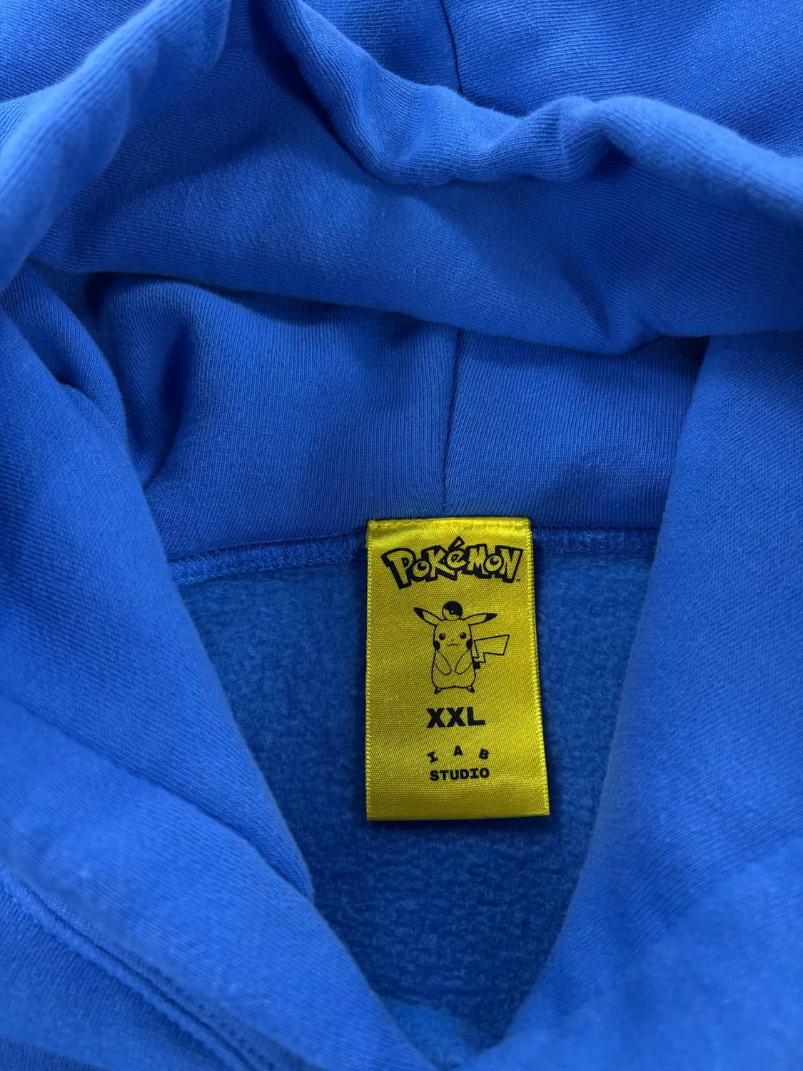 아이앱 스튜디오 x 포켓몬 후드티 상품이미지3