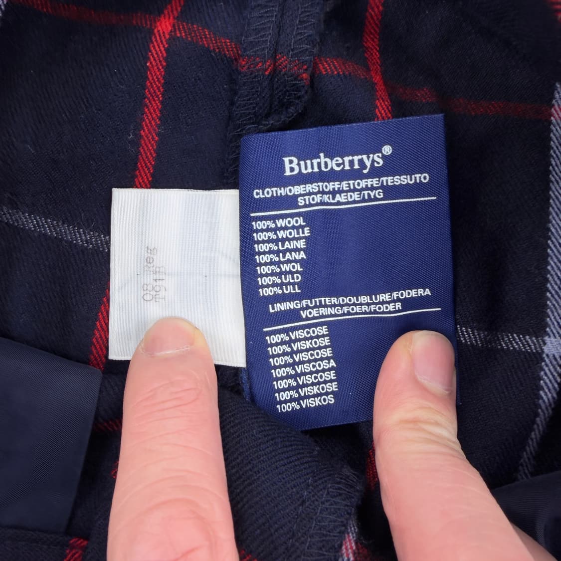 버버리 네이비 금장 울 하프팬츠 상품이미지4