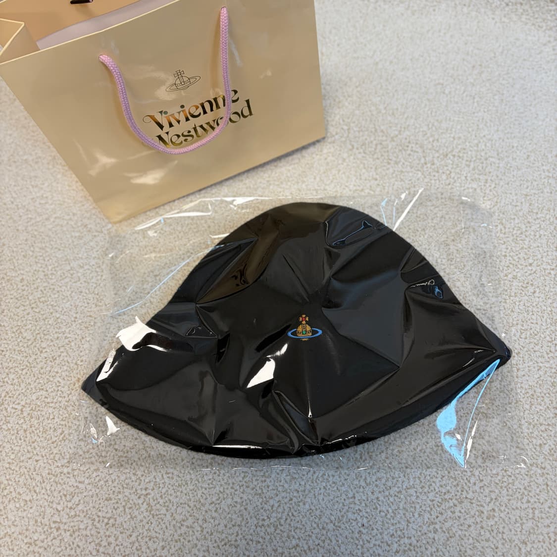 신상 비비안웨스트우드 크로쉐 울 버킷햇 상품이미지8