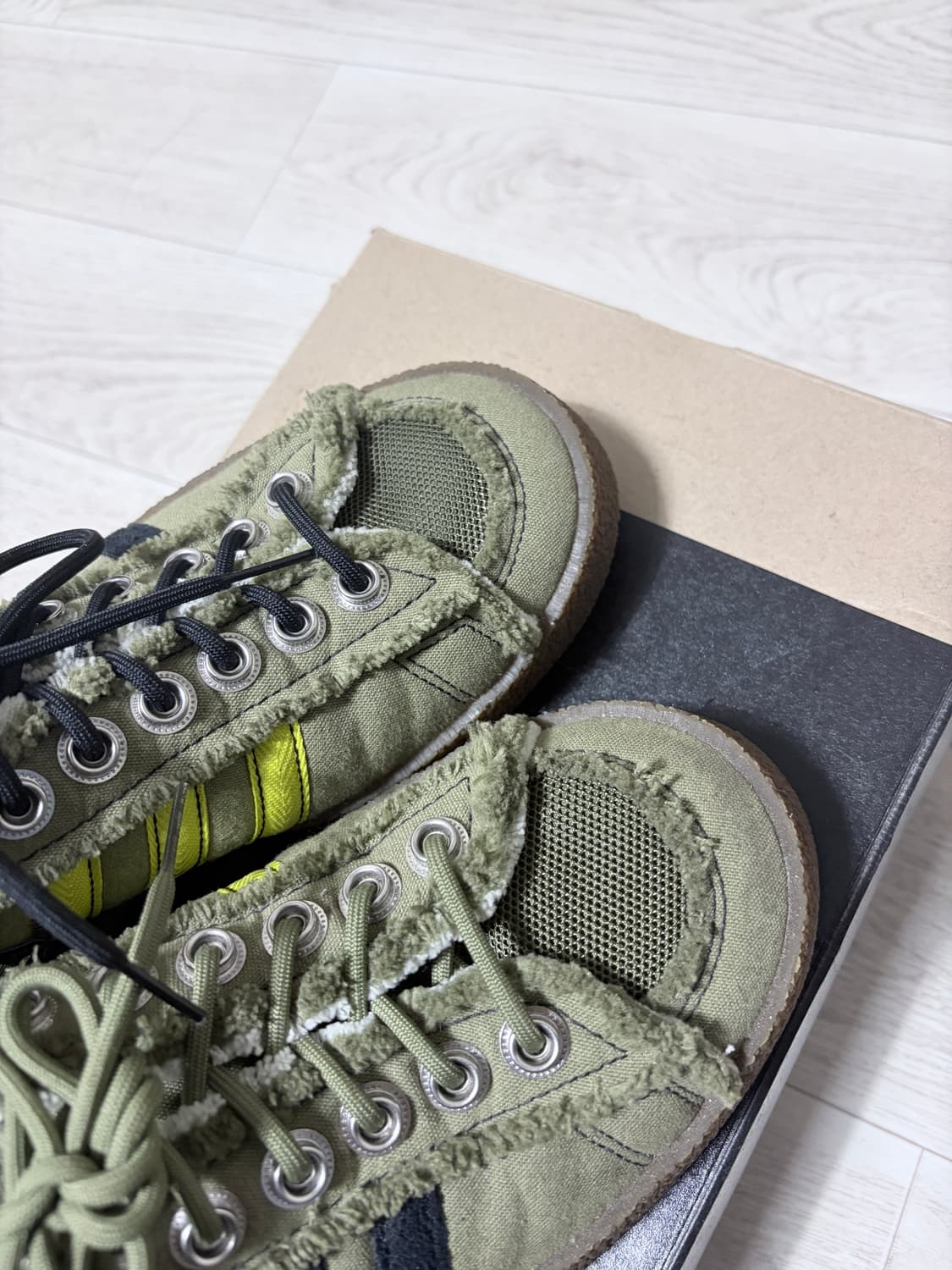 아디다스 송포더뮤트 올리브 275 상품이미지5