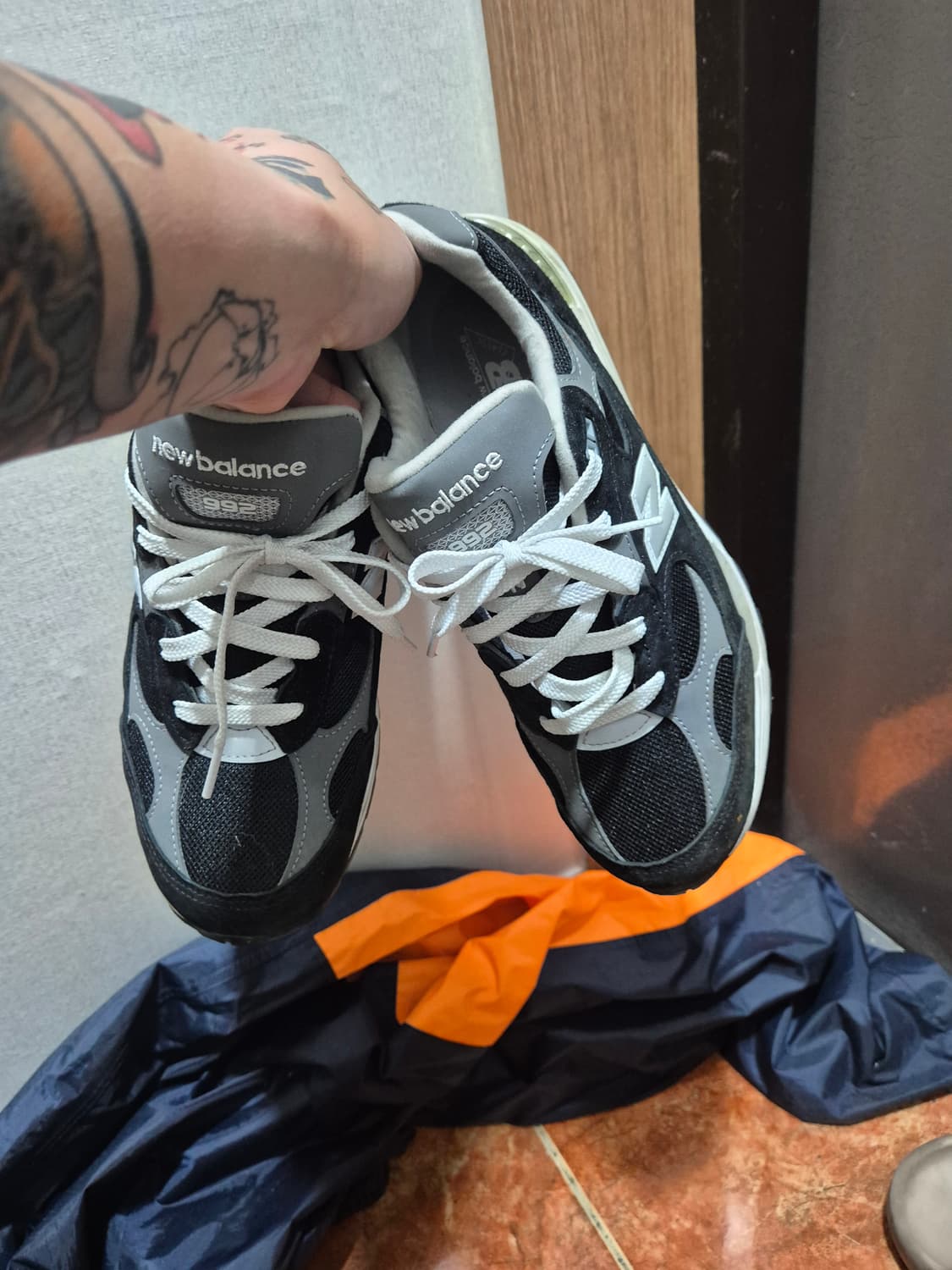 뉴발란스 993 블랙 270 상품이미지1