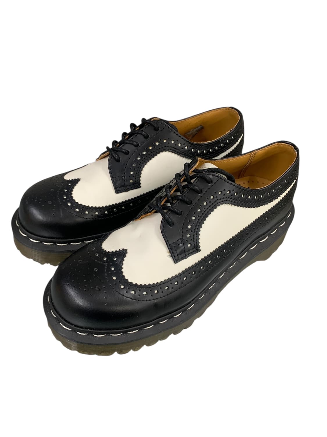 닥터마틴 10458 윙팁 UK4(230) (Gr-3149) 상품이미지5