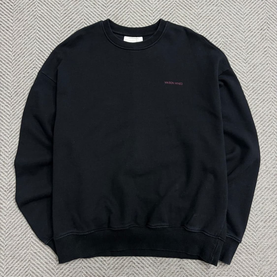 메종미네드 백 프린팅 맨투맨 v1740 상품이미지1