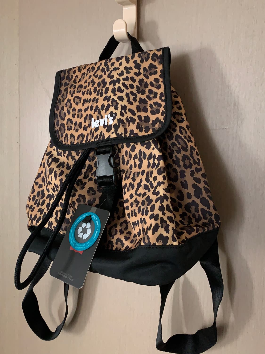Levi’s leopard mini backpack  상품이미지4