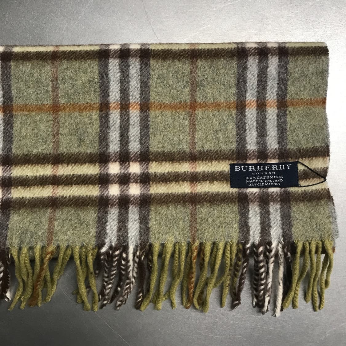 버버리 정품 캐시미어 머플러 그린 상품이미지3