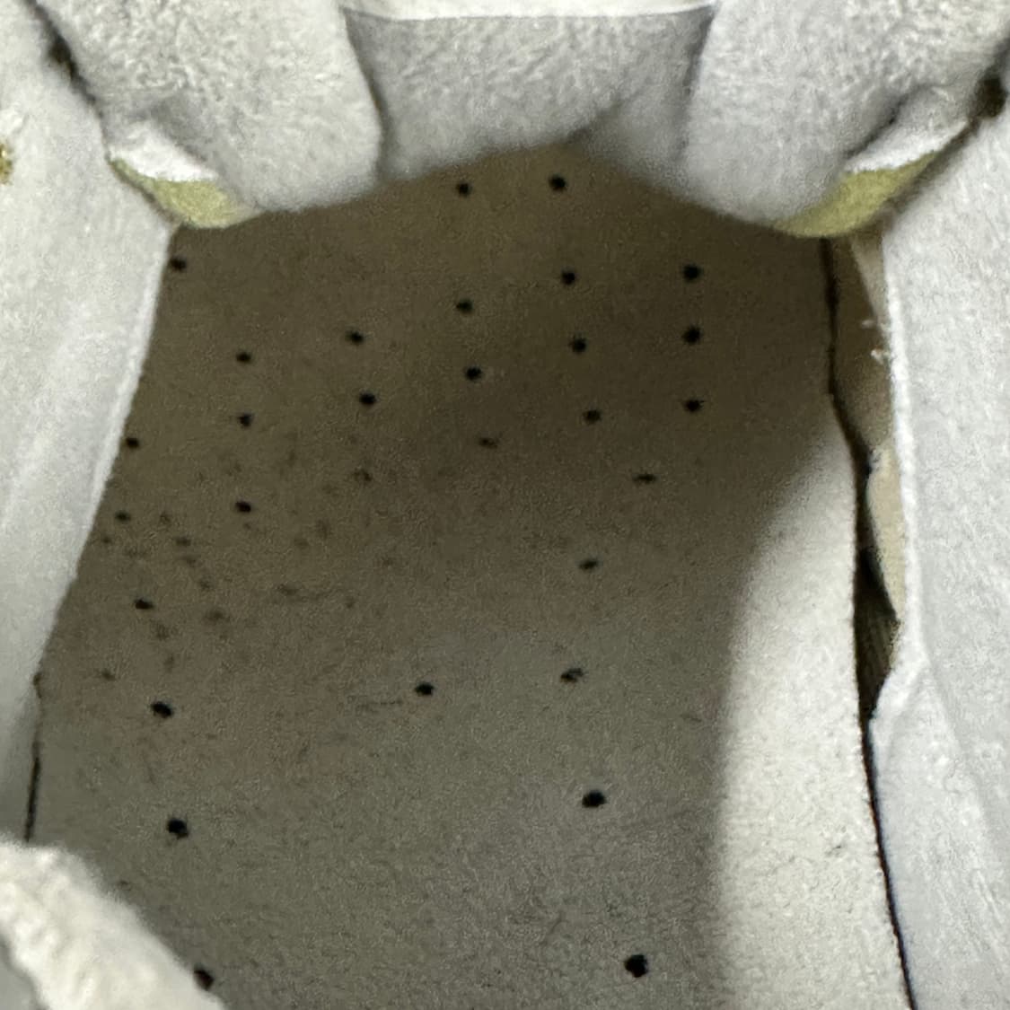 뉴발란스 2002RE 베이지 스니커즈 상품이미지7