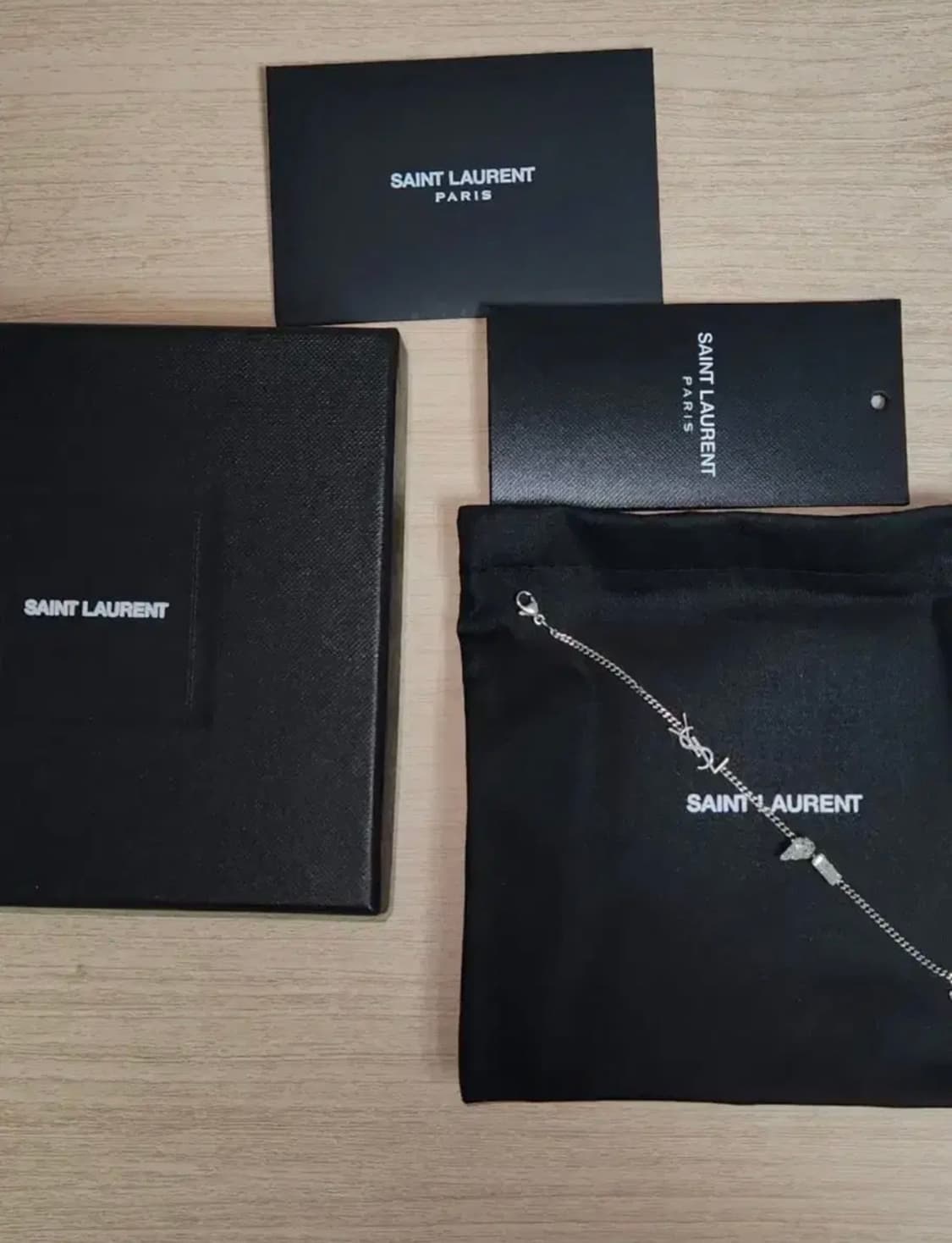 새상품 풀박스 정품 생로랑 실버 팔찌 상품이미지2