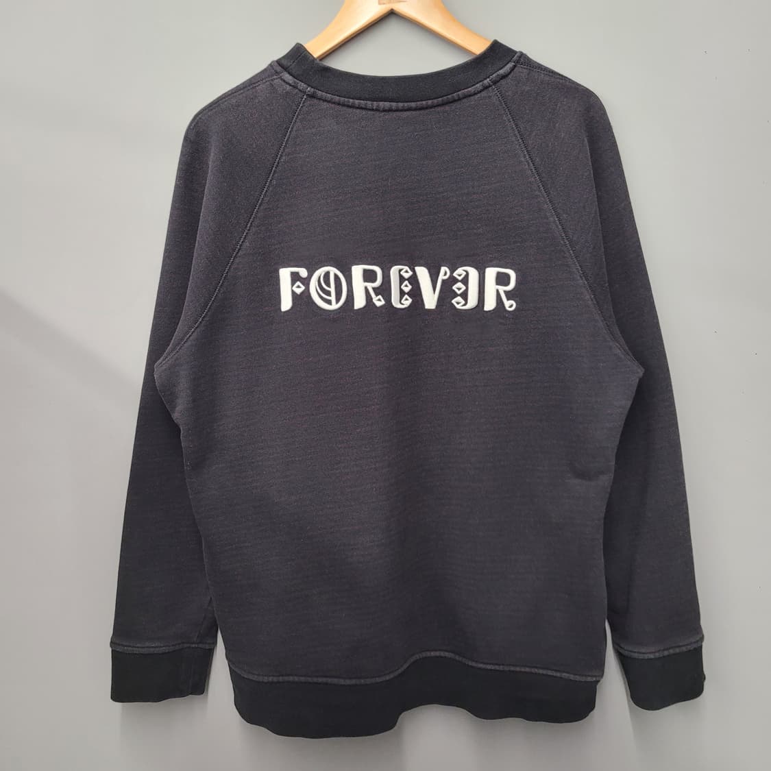 Lucky Chouette 럭키 슈에뜨 오울 자수 맨투맨  상품이미지2