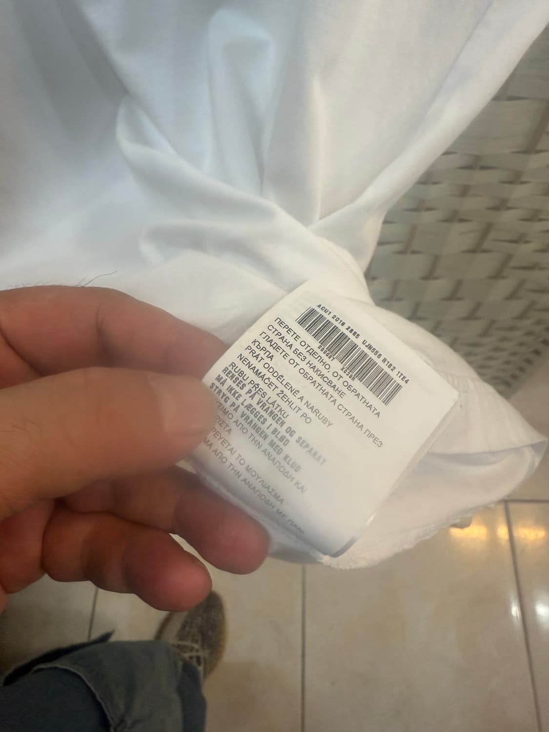 95 정품 프라다 자수 로고 반팔 팝니다 상품이미지8