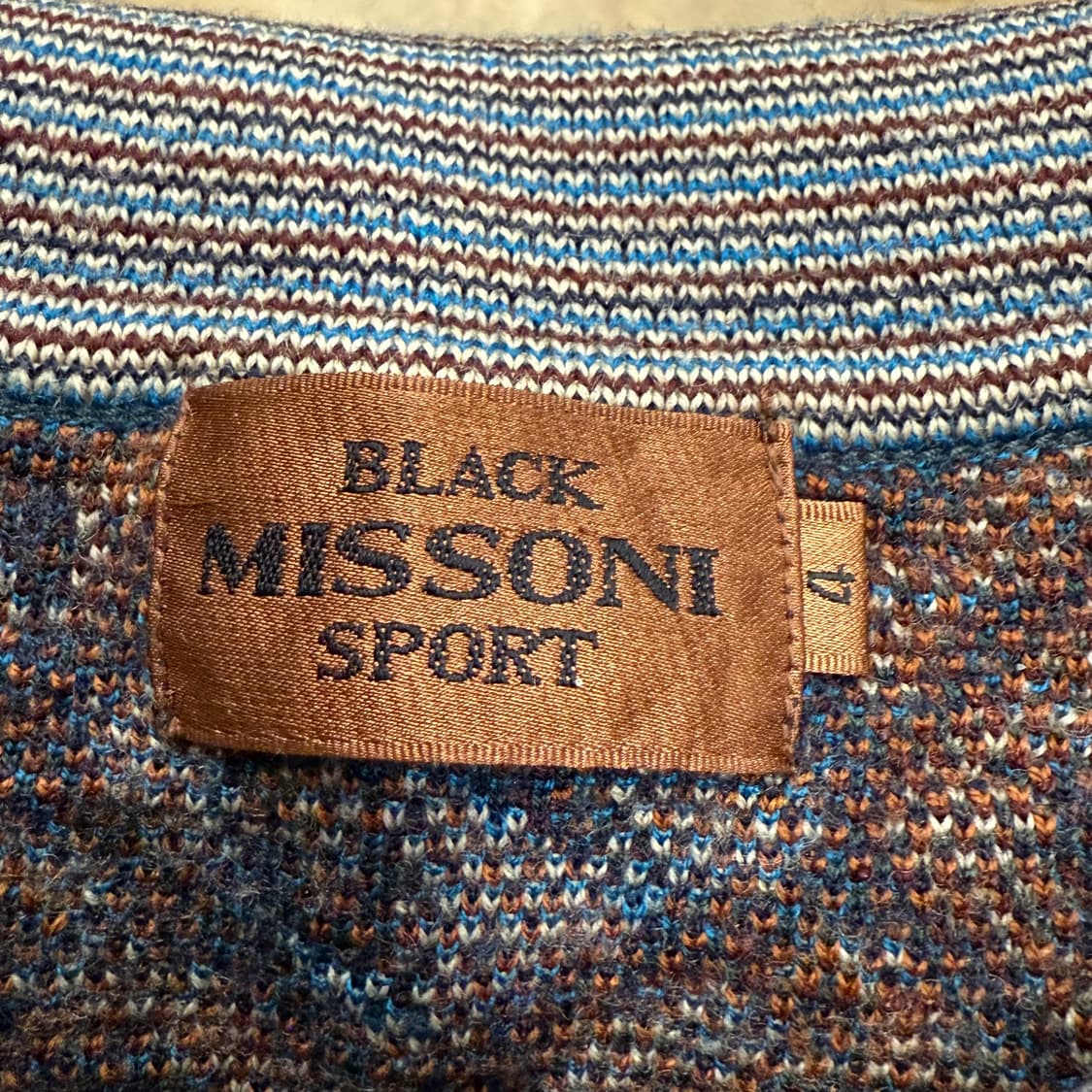 [정품] 미쏘니 패턴 니트 셔츠  상품이미지5