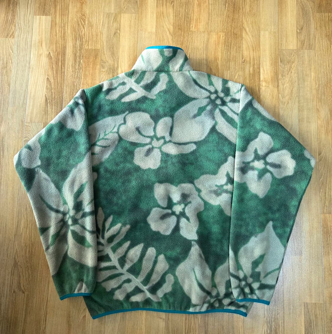 (M)파타고니아 Leaf 패턴 신칠라 플리스 나뭇잎 상품이미지3