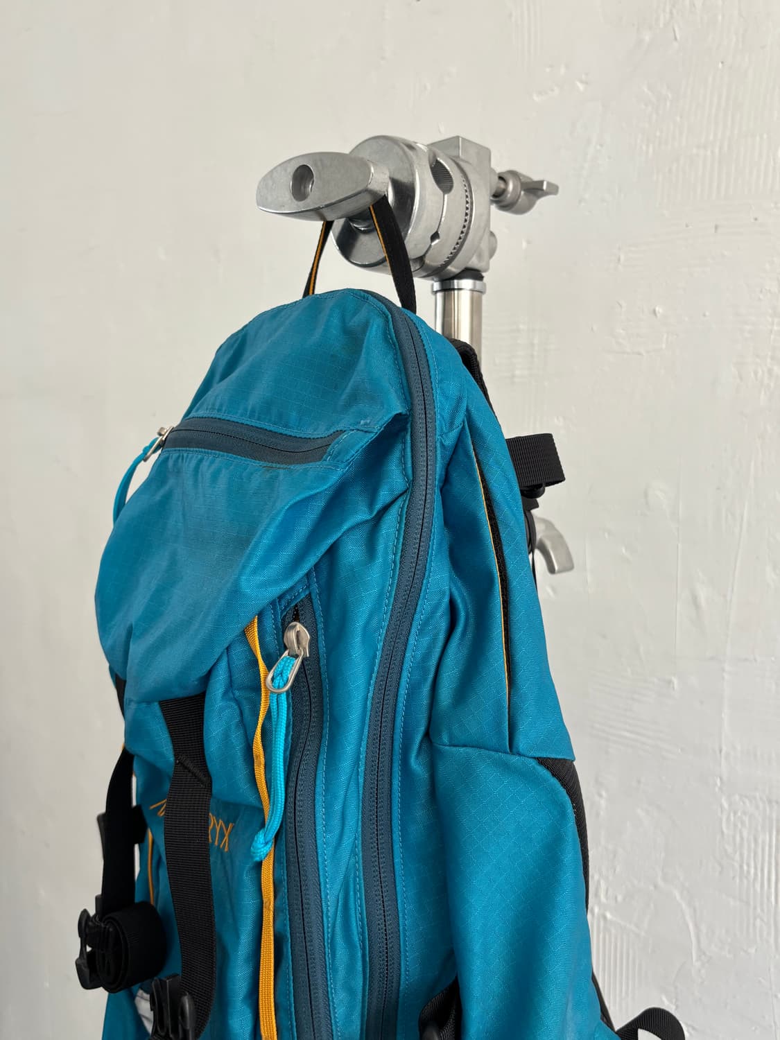 ARC’TERYX 아크테릭스 블루 칠코틴 20L 백팩 상품이미지3