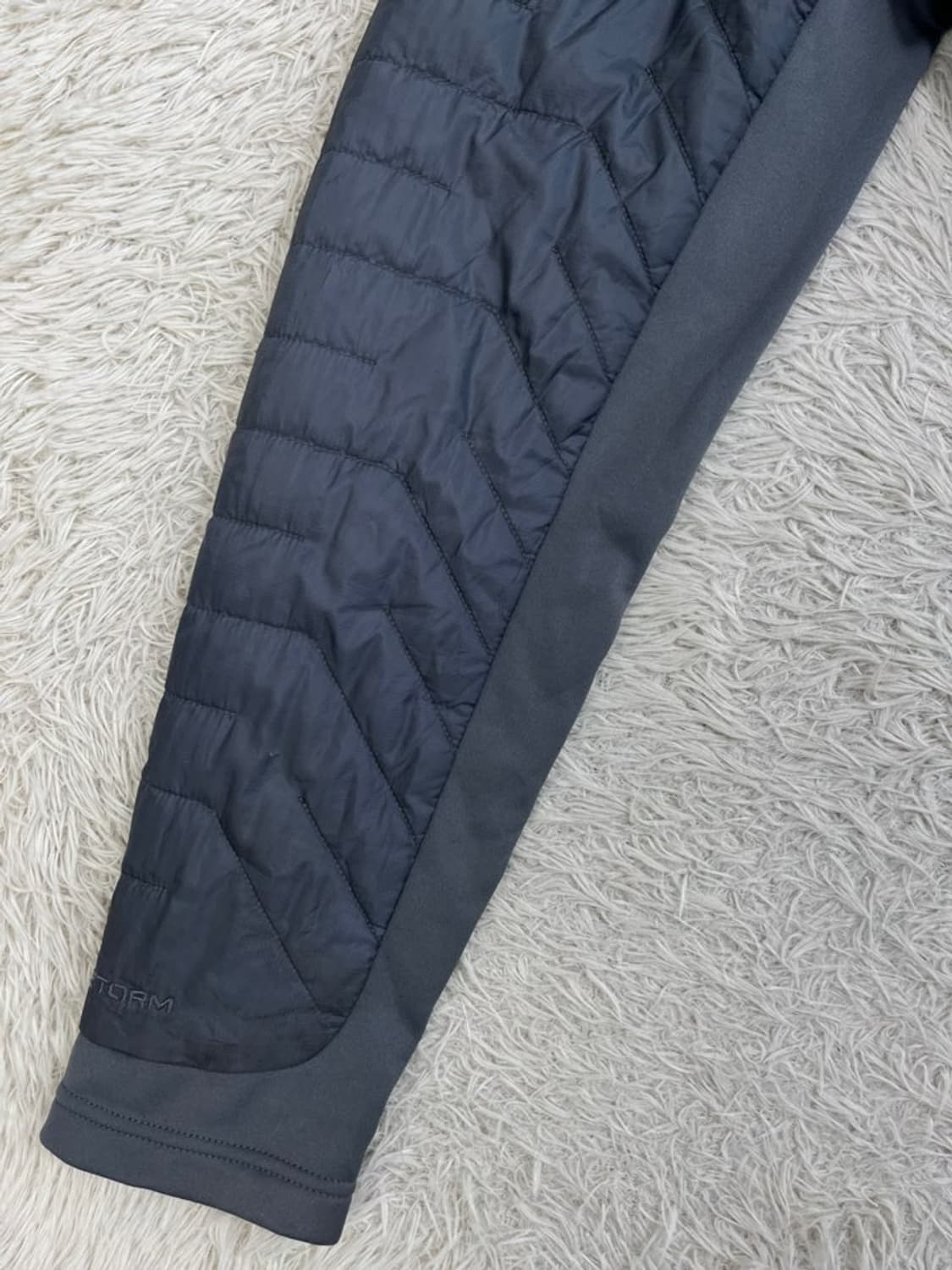 언더아머 경량 패딩/#196 상품이미지3