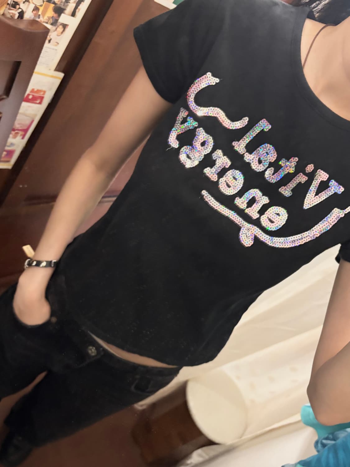 jpn vintage Sequin Detail T-shirt 상품이미지3