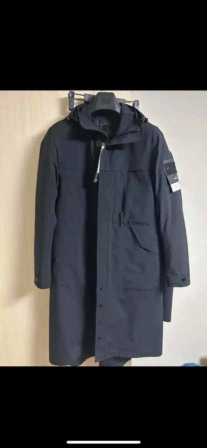 스톤아일랜드 고스트피스 탱크쉴드 내피 다운 코트 상품이미지1