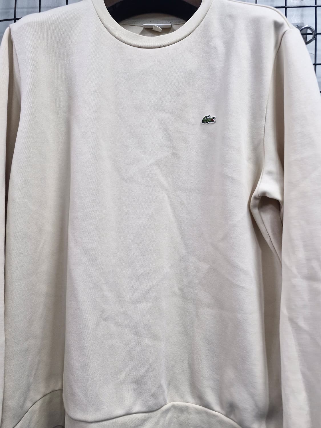 105XL 라코스테 맨투맨 아이보리. 상품이미지5