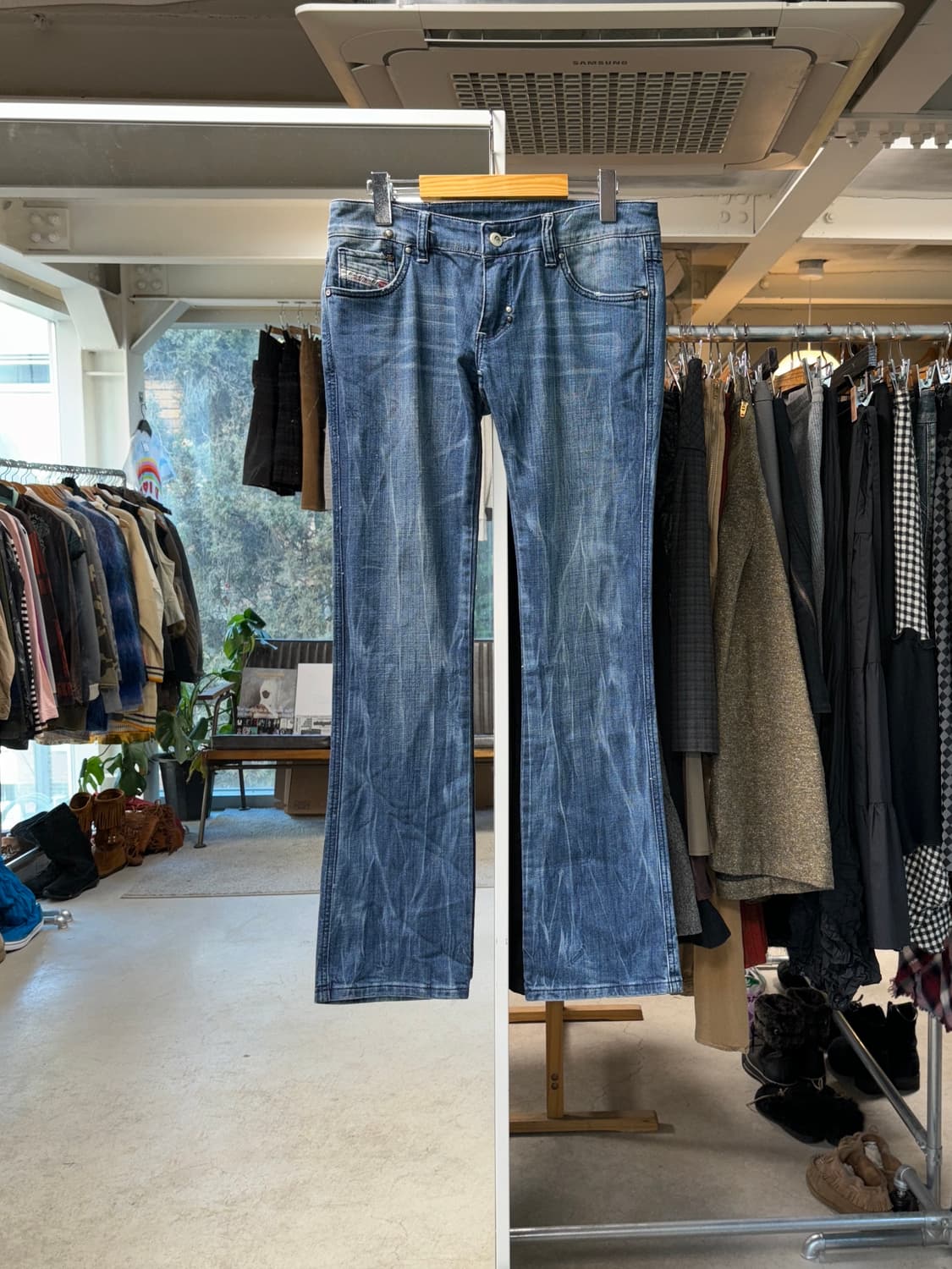 디젤 lhela 데님팬츠 상품이미지1