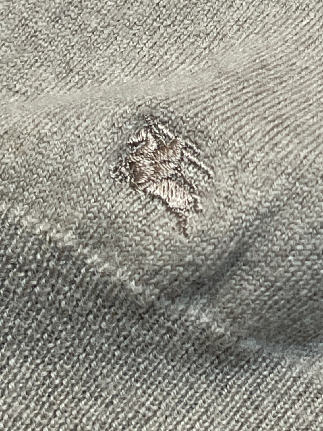 버버리 런던 브이넥 울 니트 상품이미지3