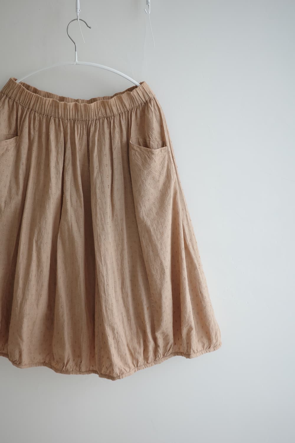 ICHIOKU 
• 진베이지  코튼 롱 스커트 상품이미지9