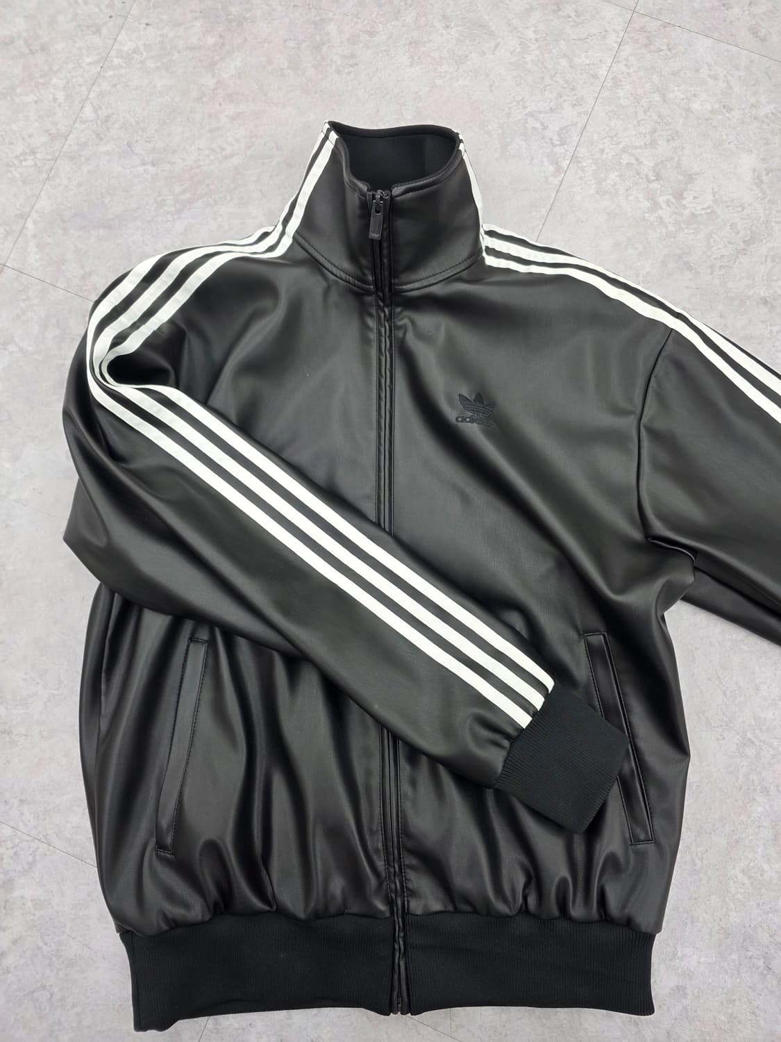 아디다스 포우 레더 트랙탑 사이즈 M 상품이미지3