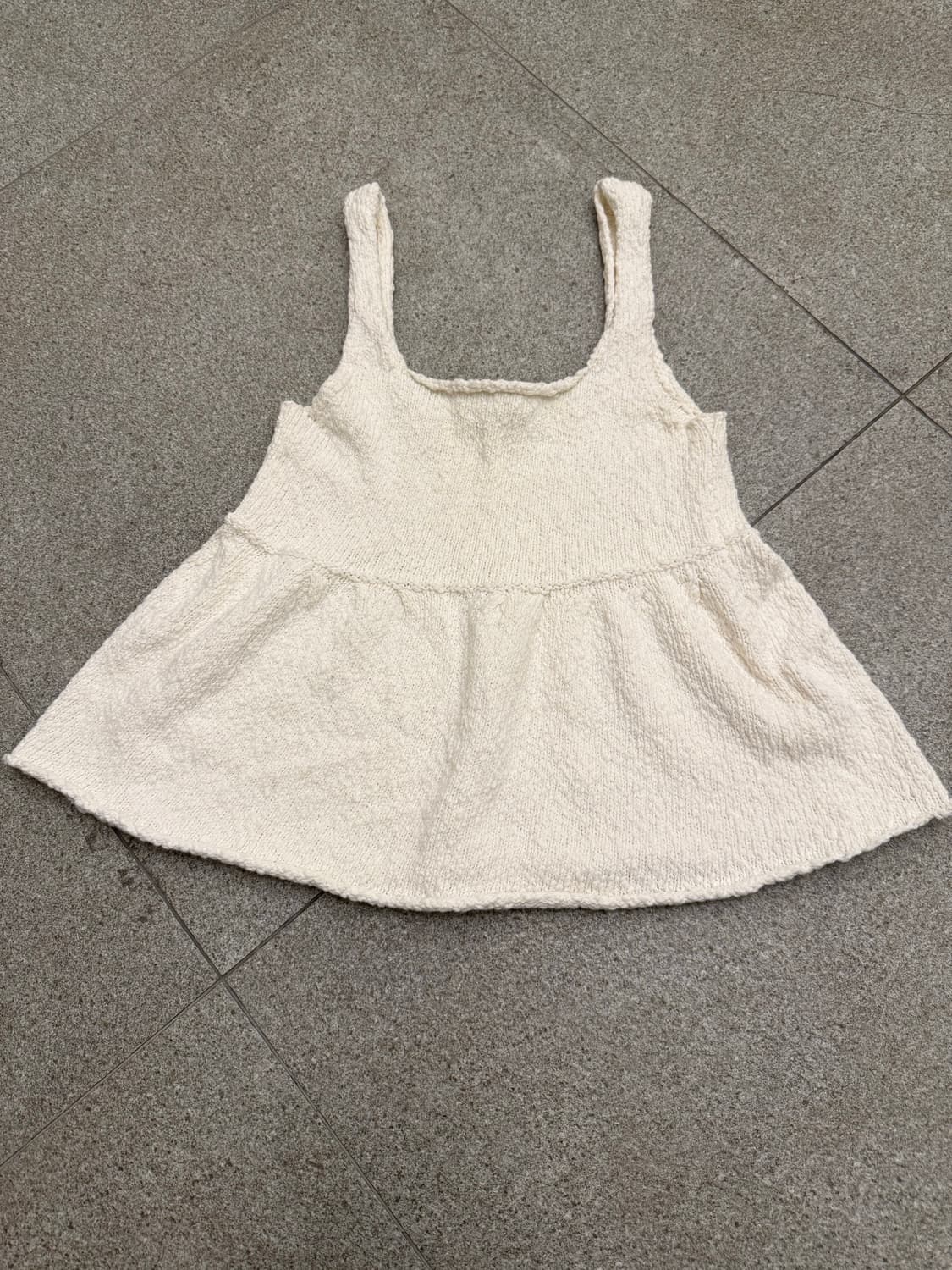 BEAUTY&YOUTH 아이보리 니트 뷔스티에 상품이미지2