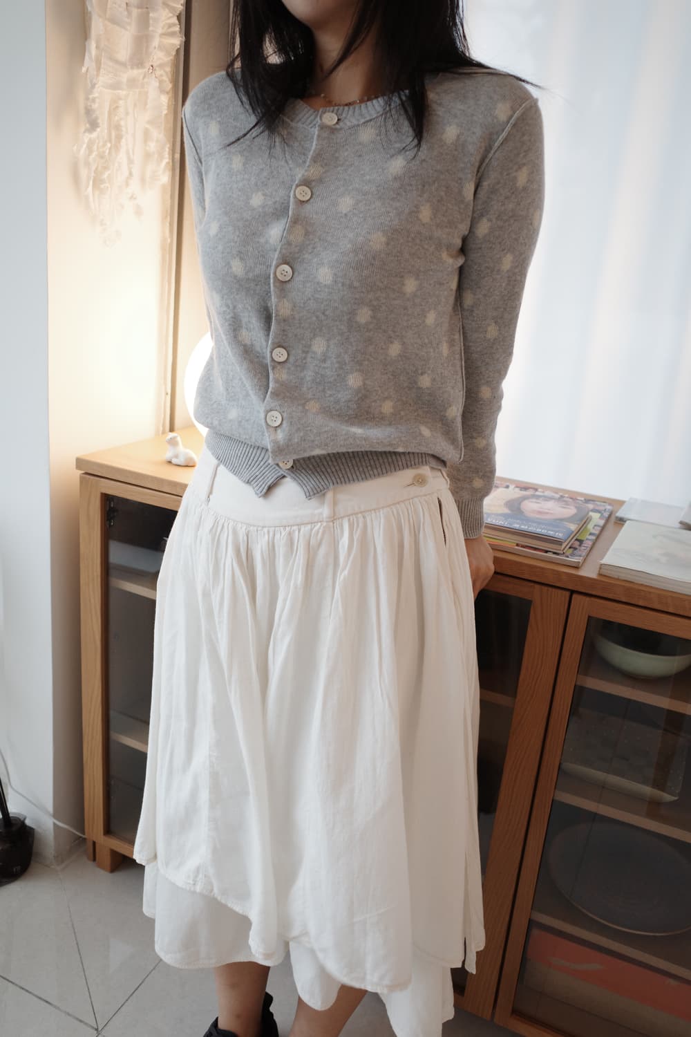 Reverse seam dot cardigan 상품이미지2