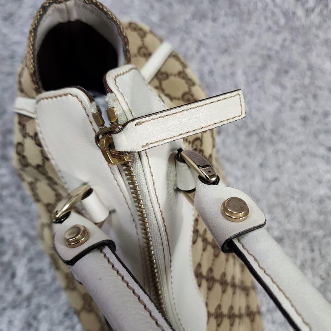 구찌 GG 자가드 숄더백 상품이미지7