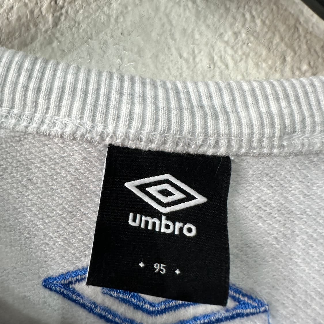 엄브로 맨투맨 M 상품이미지3