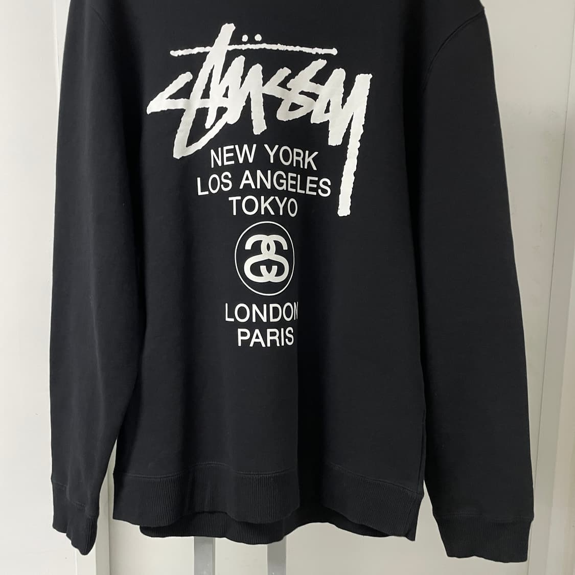 *스투시 월드투어 맨투맨 L   상품이미지3