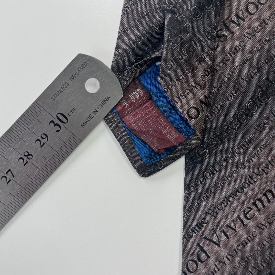 비비안웨스트우드 정품 명품 영문 모노그램 넥타이(Vivienne) 상품이미지7