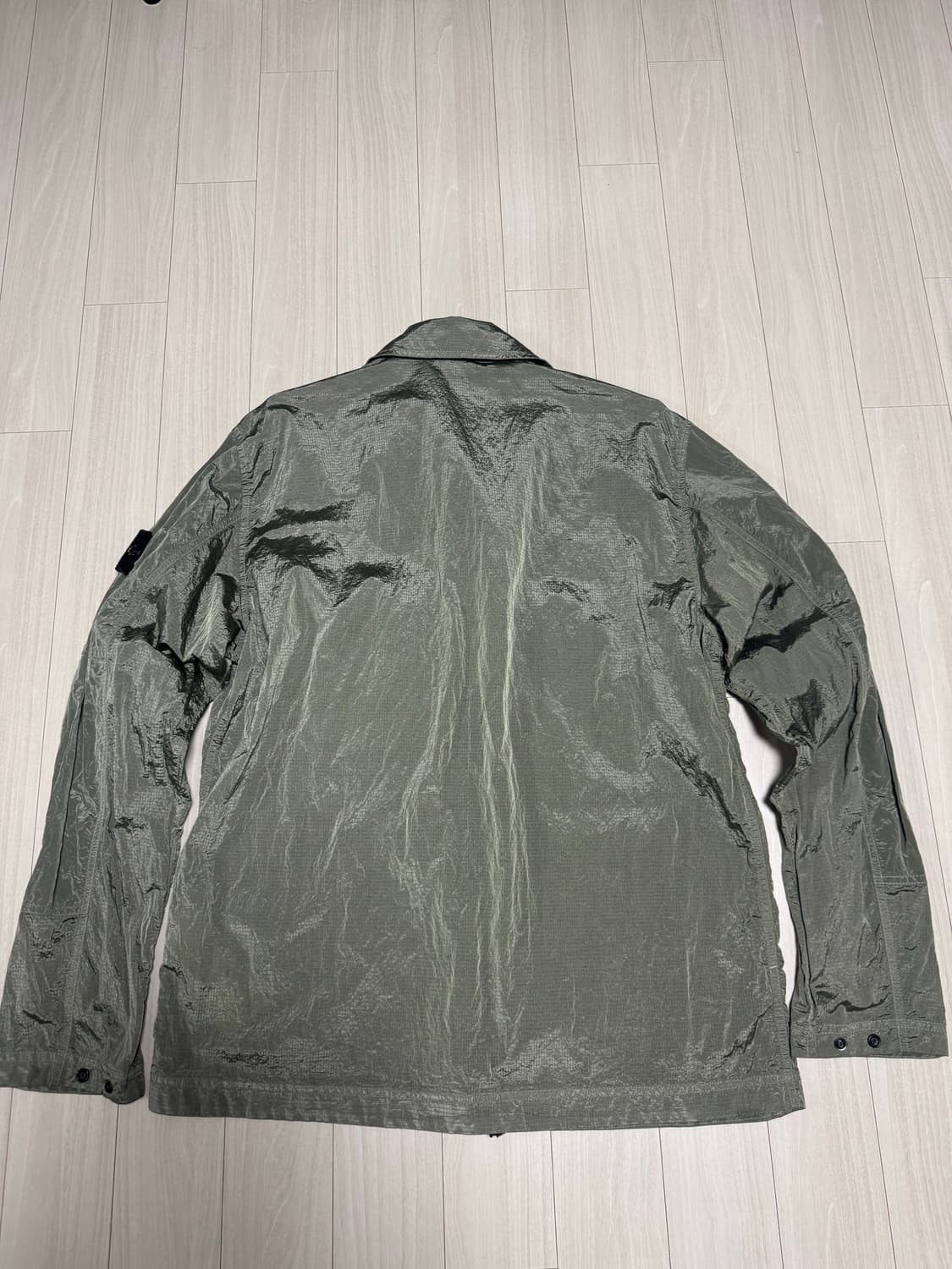 스톤아일랜드 나일론메탈 19ss 카키 xl사이즈 판매합니다. 상품이미지6