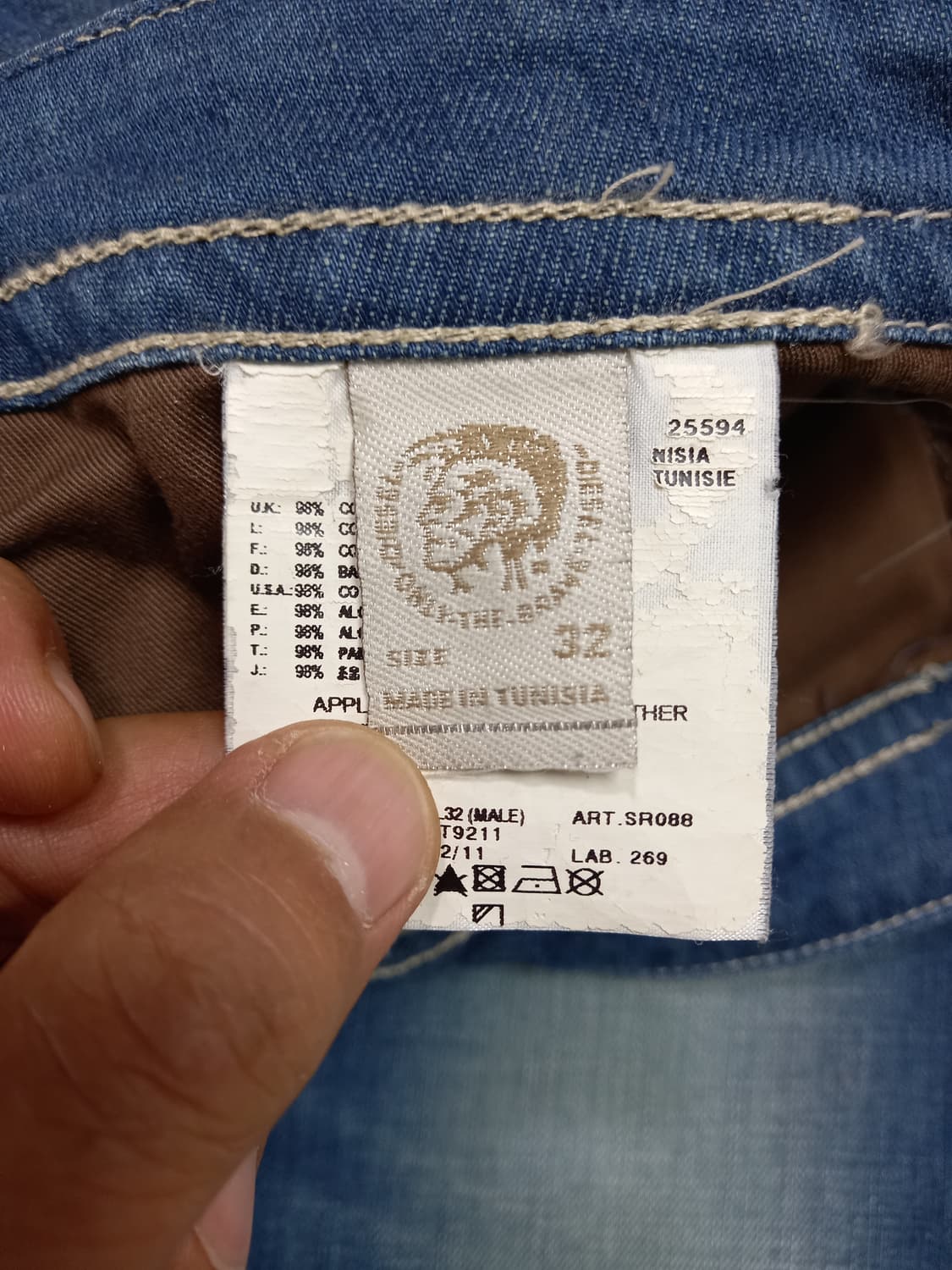32 DIESEL 워싱 스판 슬림일자진 32-406 상품이미지9