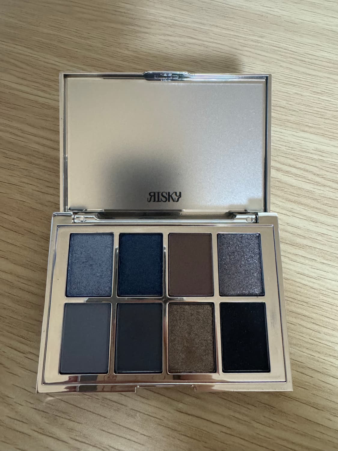 리스키 섀도우 팔레트 플럭키 데님 상품이미지2
